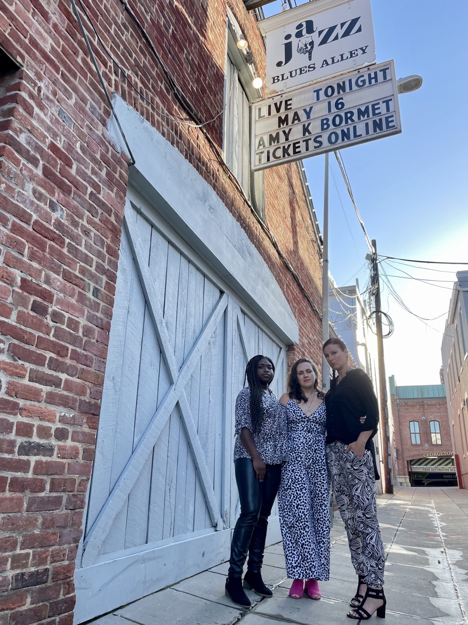 Angel, Amy and Karine outside of Blues Alley